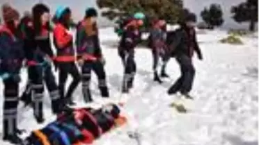 MAKÜ'de, çığ sonrası arama- kurtarma eğitimi