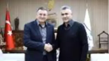 Hatayspor'da Mehmet Altıparmak dönemi başladı