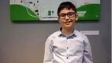 10 yaşındaki Ege, tarihi olayları resme döküyor