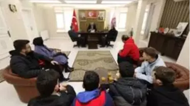 Samsun'da öğrenciler dart müsabakalarından başarıyla döndü