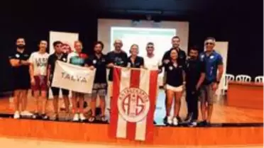 Triatlon takımı sezonu açıyor