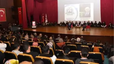 Prof. Dr. Nevzat Tarhan: 'Bu çağda genç olmak en zor yaşam tecrübesi'