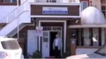 Kur'an-ı Kerim öğrenmek için kursa giden ressam, kursiyerlere hat öğretiyor - MUĞLA