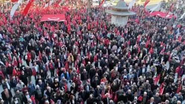 Nazilli'de 5 bin kişi şehitler için yürüdü