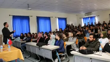 Biyomedikal uzmanlarından öğrencilere seminer
