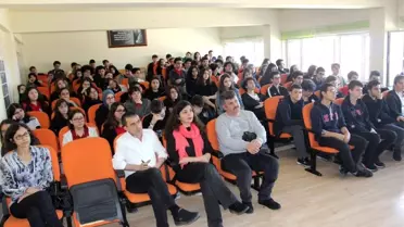 Öğrencilerine obezite ile mücadele ve sağlıklı beslenme anlatıldı