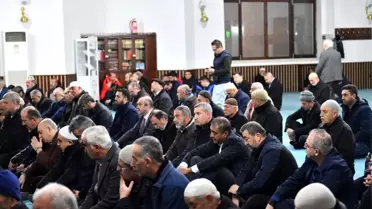 Yeşilyurt'ta İdlip zaferi için fetih suresi okundu