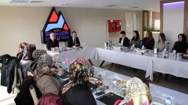 Ağrı Milli Eğitim Müdürü Tekin, Kadınlar Günü'nü Kutladı