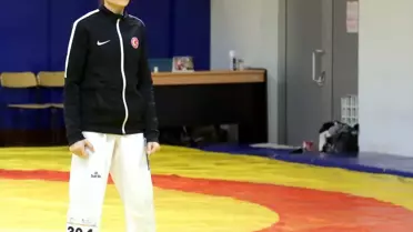 Milli tekvandocu Hatice Kübra İlgün'ün gözü Tokyo'da 'birincilik kürsüsü'nde