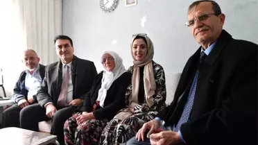 Yaşlı çifti mutlu eden sürpriz ziyaret