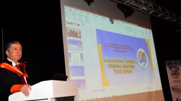 Avrasya Üniversitesi'nden Köksal Toptan'a onursal doktora belgesi