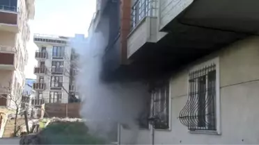 Beylikdüzü'nde yangın; iki kişi dumandan etkilendi