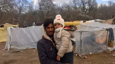 Sınırda umutla bekleyen bir öksüz: Hamed Reza