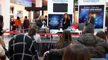 Astroloji meraklıları Forum Magnesia'da buluştu