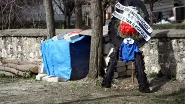 Fındık'ın önlüğü, okuldaki kulübesine asıldı (2)