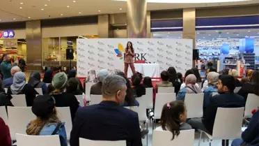 Park Afyon 8 Mart'ta milli teakwandocu Betül Çavdar'ı kadınlarla buluşturdu