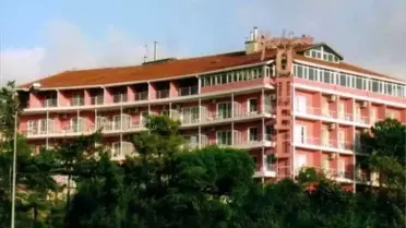 Ünlü Harem Oteli İcradan Satılıyor