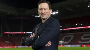 Fenerbahçe'nin gündemindeki Roger Schmidt imzayı attı! Yeni takımı PSV...