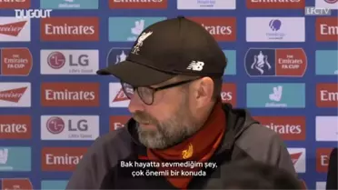 Jurgen Klopp: Korona virüsünü Bana Değil, Uzmanlara Sorun