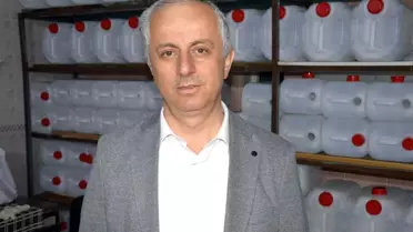 Sakarya'da meslek lisesi öğrencileri 'dezenfektan mesaisi'nde