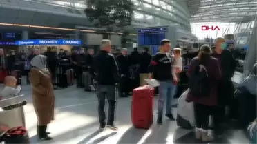 Almanya'daki Türk vatandaşları Düsseldorf'tan dönüş yapıyor