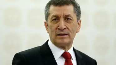 Bakan Selçuk açıkladı, sınavlar ertelendi