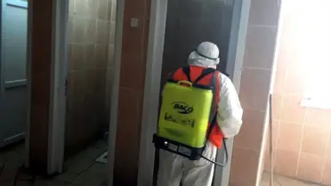 Güdül'de sokaklar dezenfekte edildi