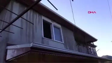 ANTALYA Gazipaşa'da boş evin çatısı yandı