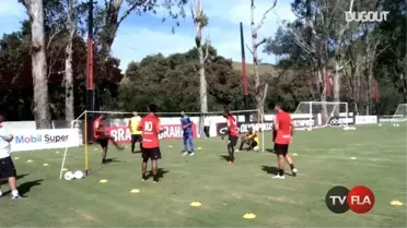 Ronaldinho ve Vagner Love Ayak Voleybolu Oynuyorlar