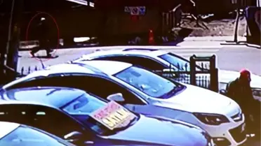 Koşarak yolun karşısına geçmeye çalışan kişiye motosiklet çarptı