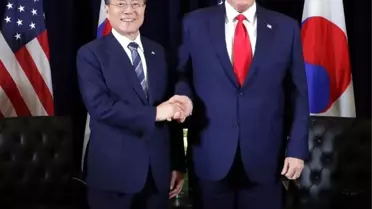 Trump'tan Güney Kore'ye 'virüs test kiti' talebi