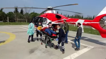 Patpat kazasında yaralanan genç ambulans helikopterle hastaneye kaldırıldı