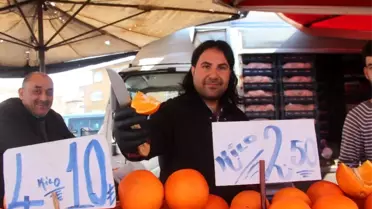 Pazarın en pahalı ürünü çilek ve limon oldu