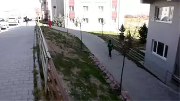 Şampiyon atlet, sokak antrenmanlarıyla formunu koruyor