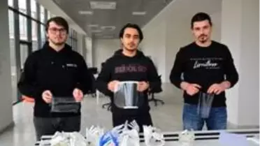 Düzce Üniversitesi öğrencileri maske üretimine başladı