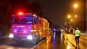 Otomobil ile işçi servis midibüsü çarpıştı: 1 ölü, 6 yaralı