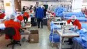 Sağlık çalışanlarının önlük ve tulumları hükümlülerden