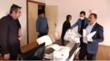 12 Acil Çağrı ve Vefa Sosyal Destek İletişim Merkezi çalışanlarına meyve ikramı