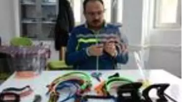 BİLSEM öğretmenleri gönüllü olarak siper maske üretiyor