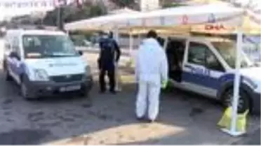 ÜSKÜDAR'DA KAMU ARAÇLARI VE TAKSİLER DEZENFEKTE EDİLDİ