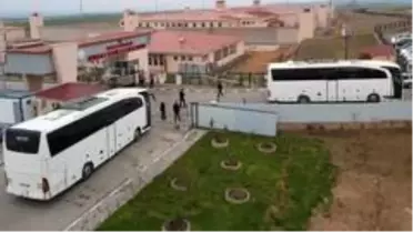 Cezaevlerinden tahliyeler başladı