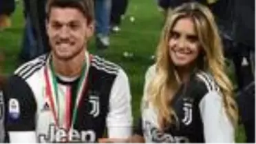 Son Dakika: Juventus'ta Matuidi ve Rugani'nin corona virüs (koronavirüs) test sonucu negatif çıktı!