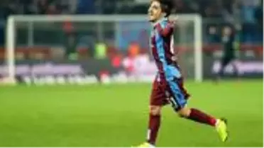 Abdülkadir Ömür: En büyük hayalim Barcelona'da Messi ile birlikte oynamak