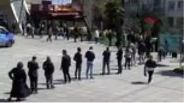 GAZİOSMANPAŞA'DA SEYAHAT İZNİ KUYRUĞU
