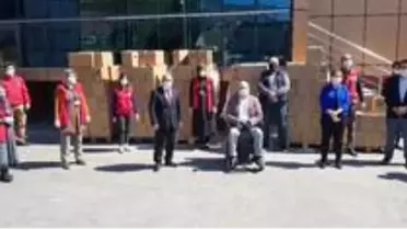 Erzurumlular Derneği 500 adet yardım kolisi bağışında bulundu