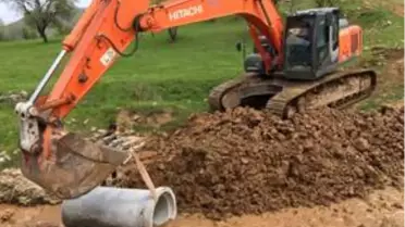 Gercüş'te üreticiler için yol yapımı