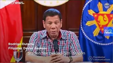 Covid-19 önlemlerine uymayanlar için 'vur emri' veren Duterte'den 'sıkıyönetim' tehdidi