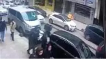 Kapkaç şüphelisi 2 kişiden 1'i tutuklandı