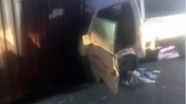 Tekirdağ'da kamyonetle çarpışan tırın sürücüsü öldü