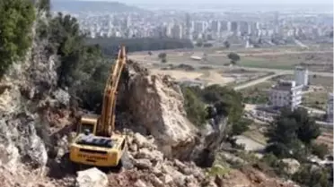 Kepez'de Masa Dağı yolu çalışmaları devam ediyor